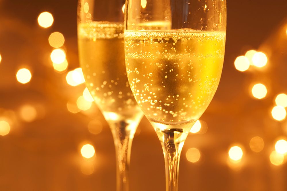 http://www.11thfactory.com/wp-content/uploads/2013/12/champagne.jpg