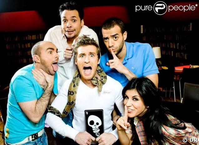 http://static1.purepeople.com/articles/3/27/83/3/@/193468-la-bande-a-fifi-presente-chut-chut-637x0-1.jpg